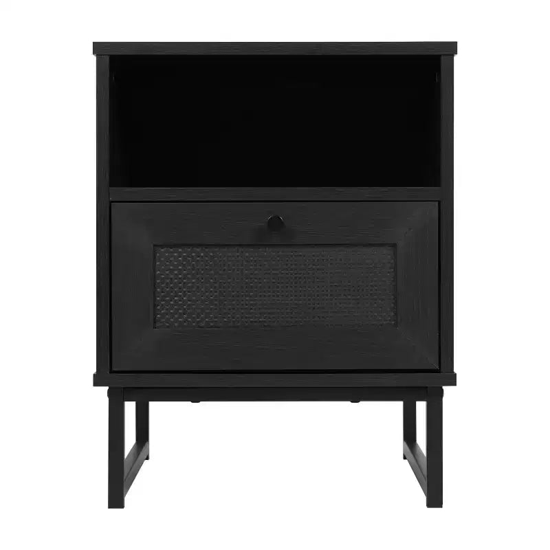 Comodino Malaki Mid-Century Modern con cassetto in rattan e ripiano aperto