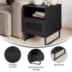 Comodino Malaki Mid-Century Modern con cassetto in rattan e ripiano aperto