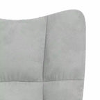 Poltrona moderna in velluto grigio chiaro con gambe in legno e seduta imbottita in schiuma
